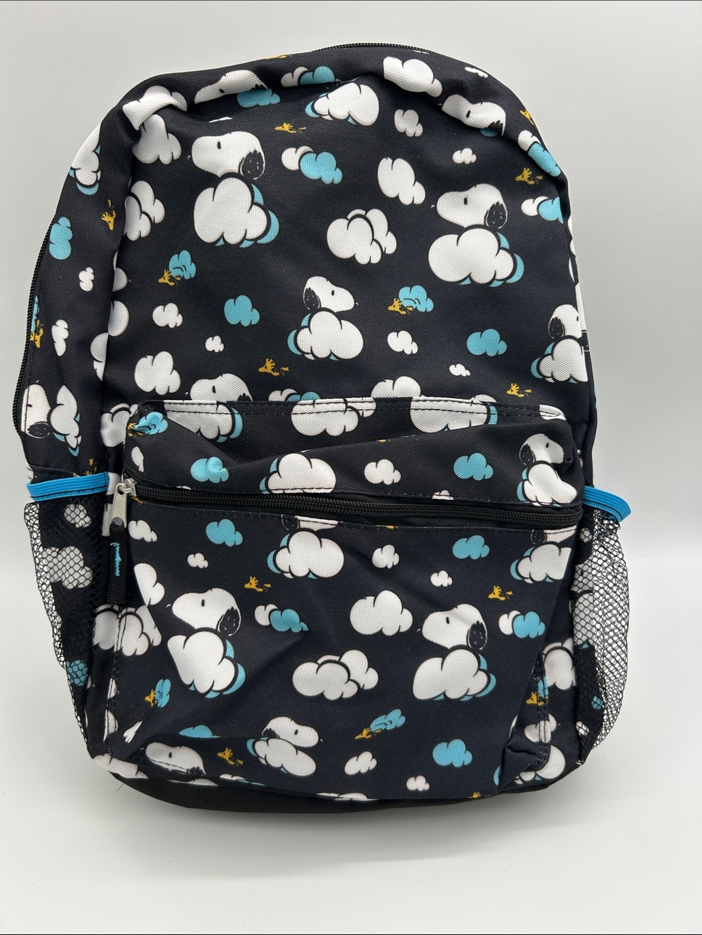 Snoopy backpack NEW Snoopy with clouds and Woodstock design, super cute
